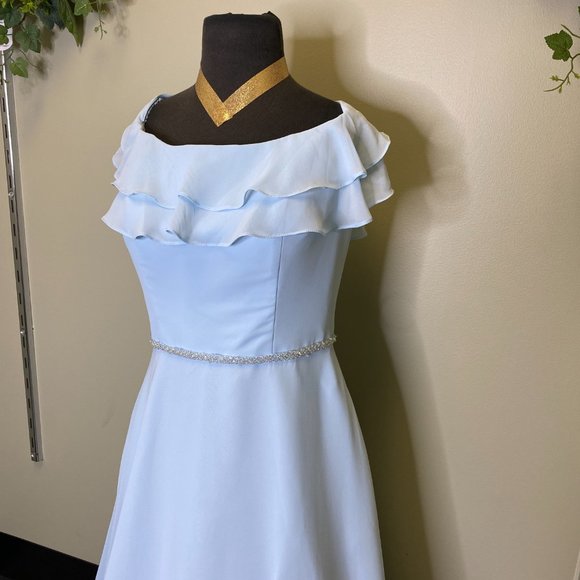 Morilee Sky Color Stunning Evening Gown In A Size 10 - Picture 3 of 6